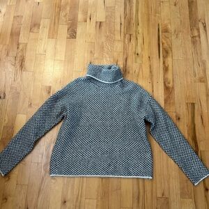 Christian Siriano Turtleneck Sweater, Black and White “fish scale” pattern XS